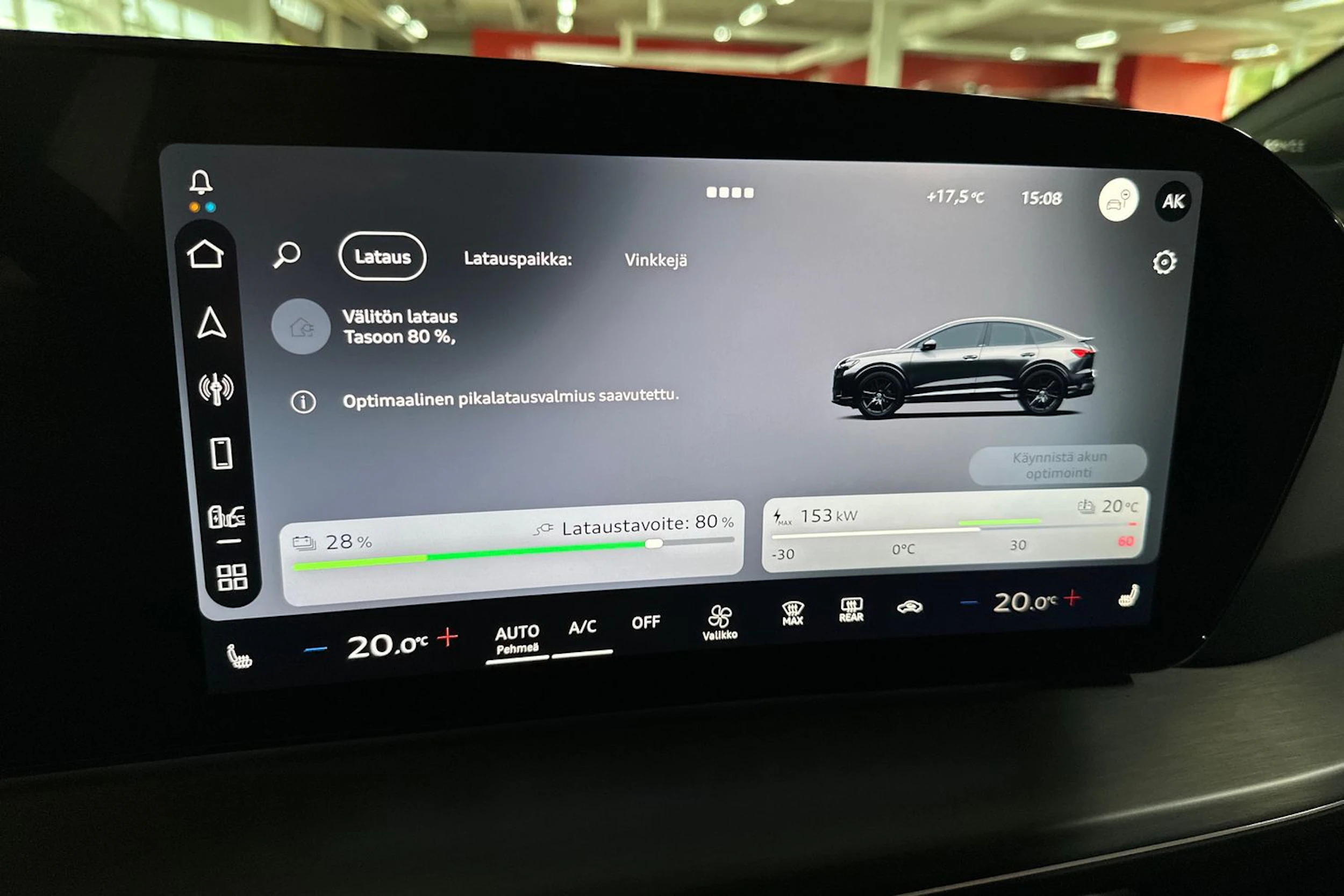 musta Audi Q4 e-tron 2026 kuva 20.