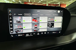 musta Audi Q4 e-tron 2026 kuva 22.