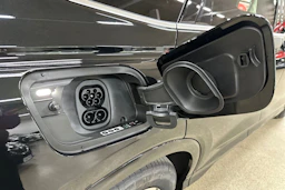 musta Audi Q4 e-tron 2026 kuva 30.