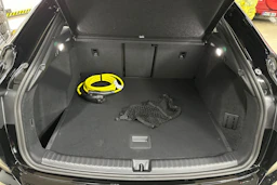 musta Audi Q4 e-tron 2026 kuva 31.