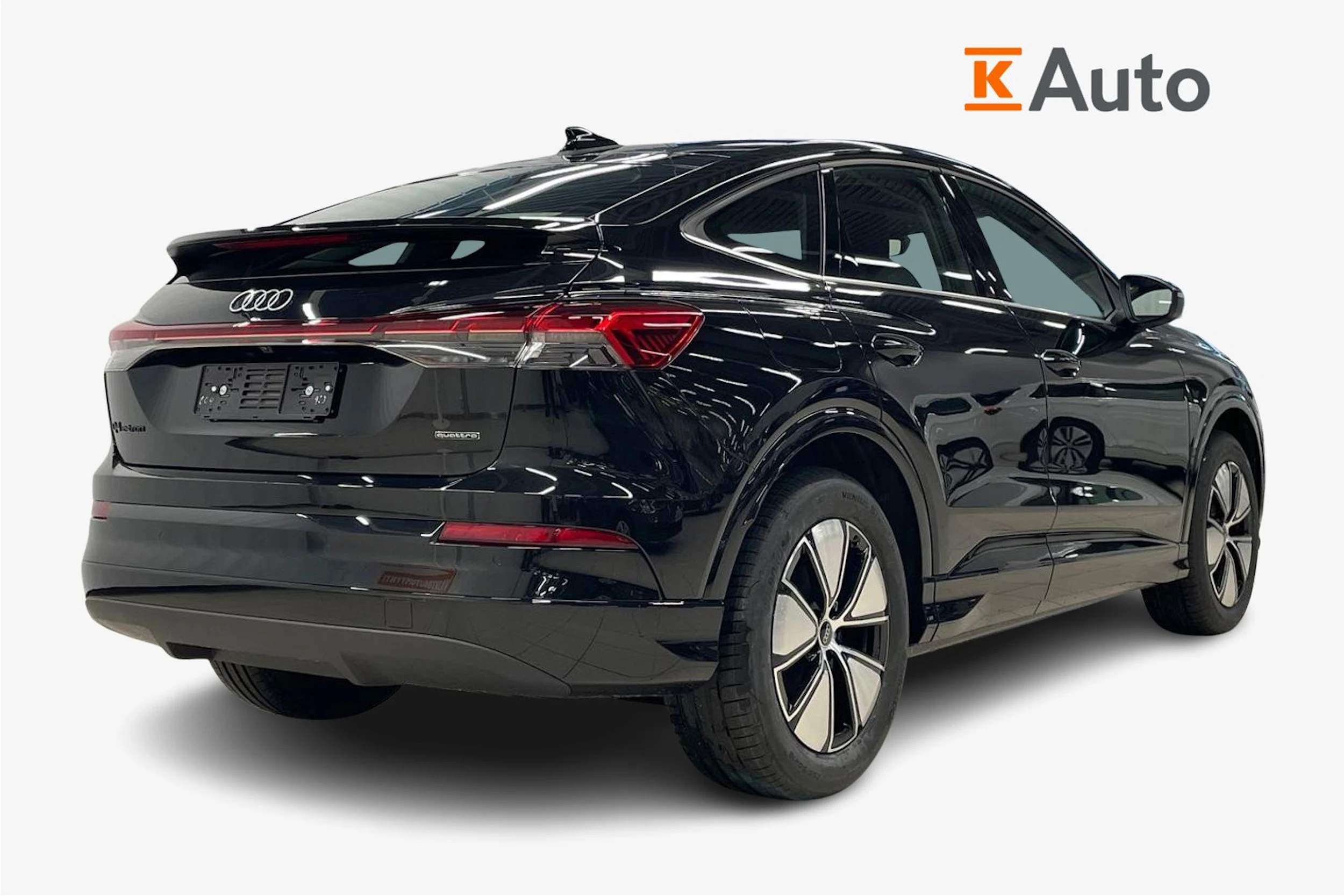 met. musta Audi Q4 e-tron 2026 kuva 2.
