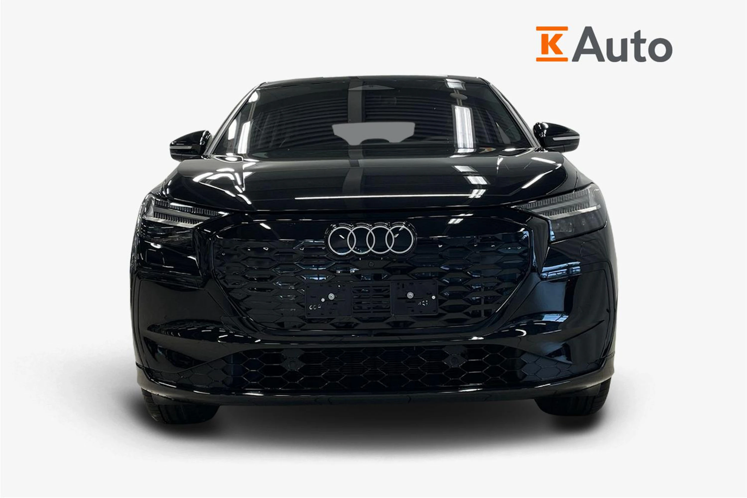 met. musta Audi Q4 e-tron 2026 kuva 4.