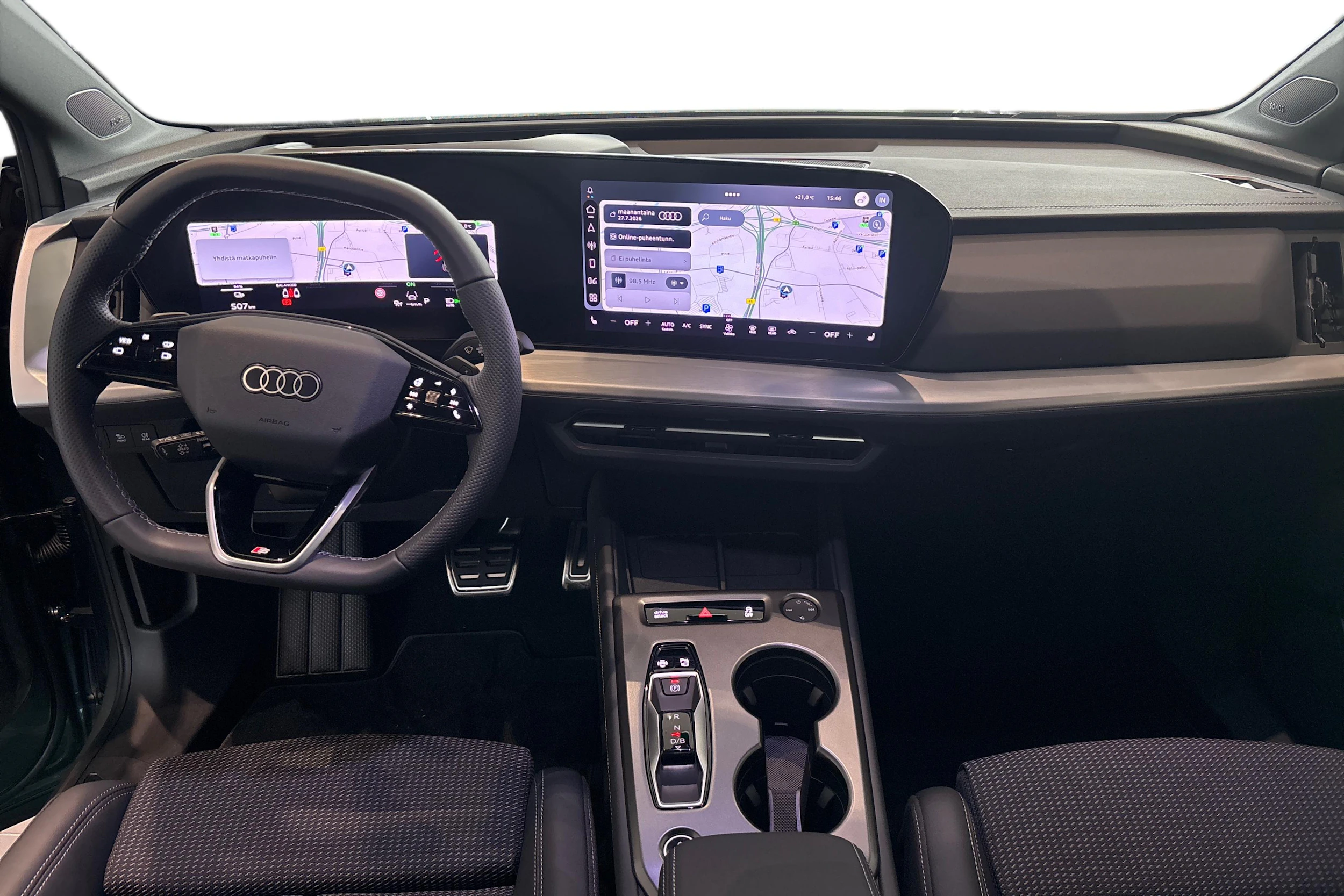 vihreä Audi Q4 e-tron 2026 kuva 7.