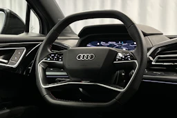 harmaa Audi Q4 e-tron 2026 kuva 16.