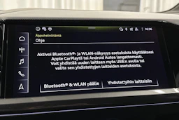 harmaa Audi Q4 e-tron 2026 kuva 22.