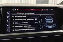 harmaa Audi Q4 e-tron 2026 kuva 24.