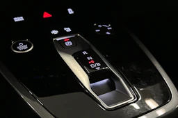 harmaa Audi Q4 e-tron 2026 kuva 29.