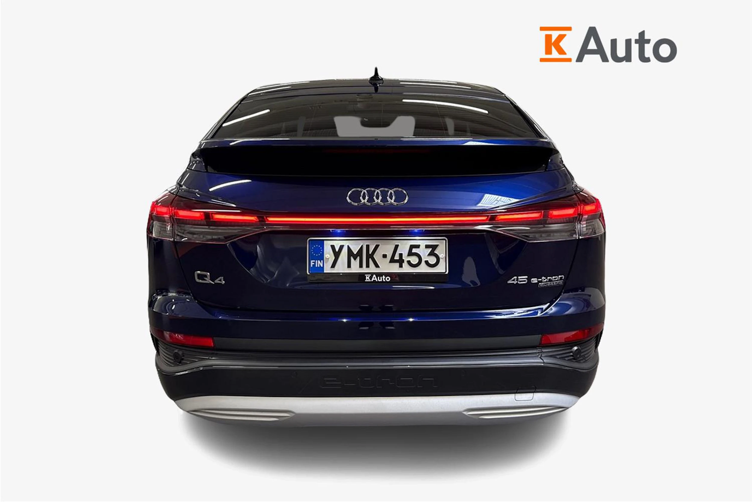 met. sininen Audi Q4 e-tron 2026 kuva 3.