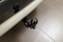 met. sininen Audi Q4 e-tron 2026 kuva 12.