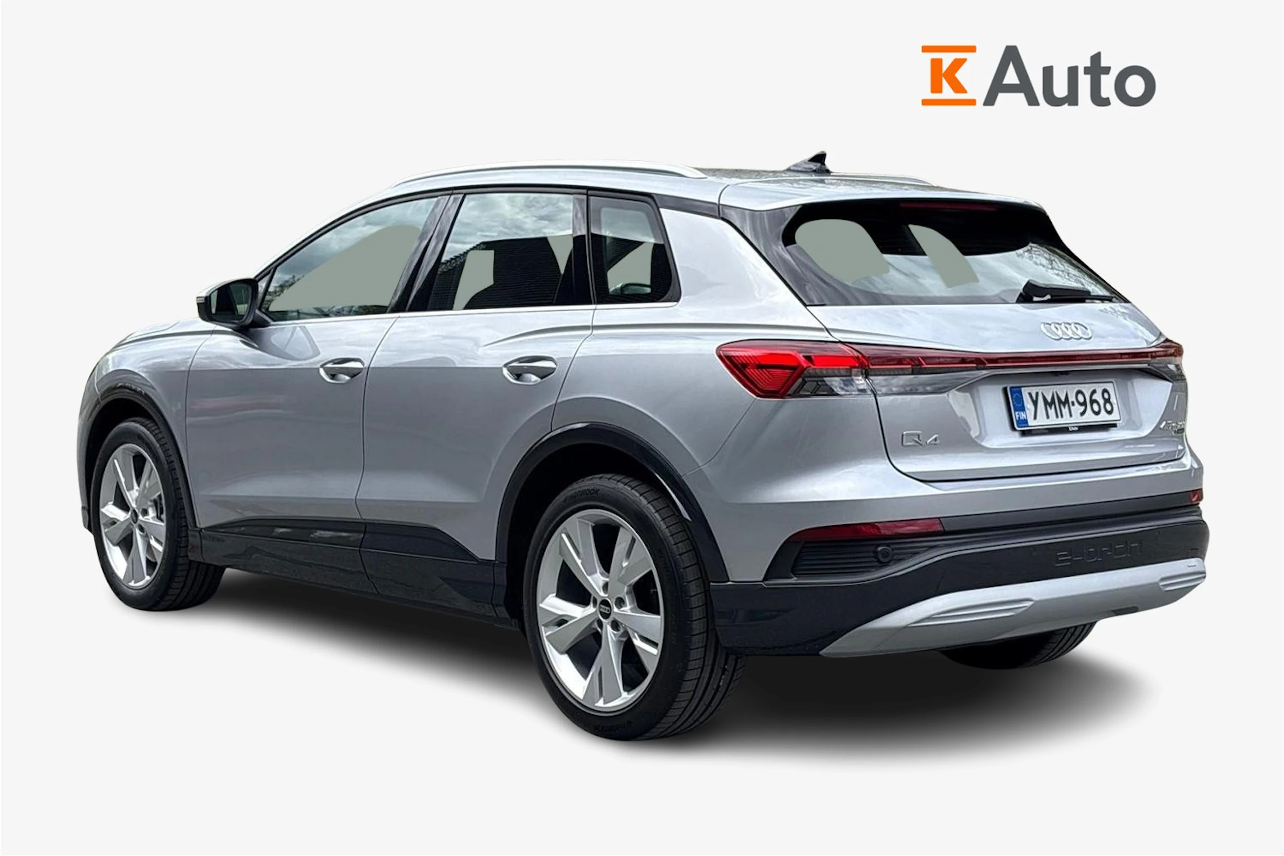 harmaa Audi Q4 e-tron 2026 kuva 2.