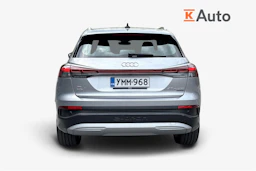 harmaa Audi Q4 e-tron 2026 kuva 3.