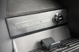 harmaa Audi Q4 e-tron 2026 kuva 18.