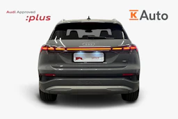 harmaa Audi Q4 e-tron 2026 kuva 3.