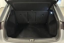 harmaa Audi Q4 e-tron 2026 kuva 11.