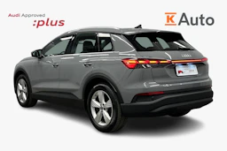 harmaa Audi Q4 e-tron 2026 kuva 2.