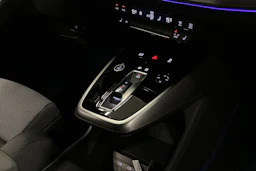 harmaa Audi Q4 e-tron 2026 kuva 24.