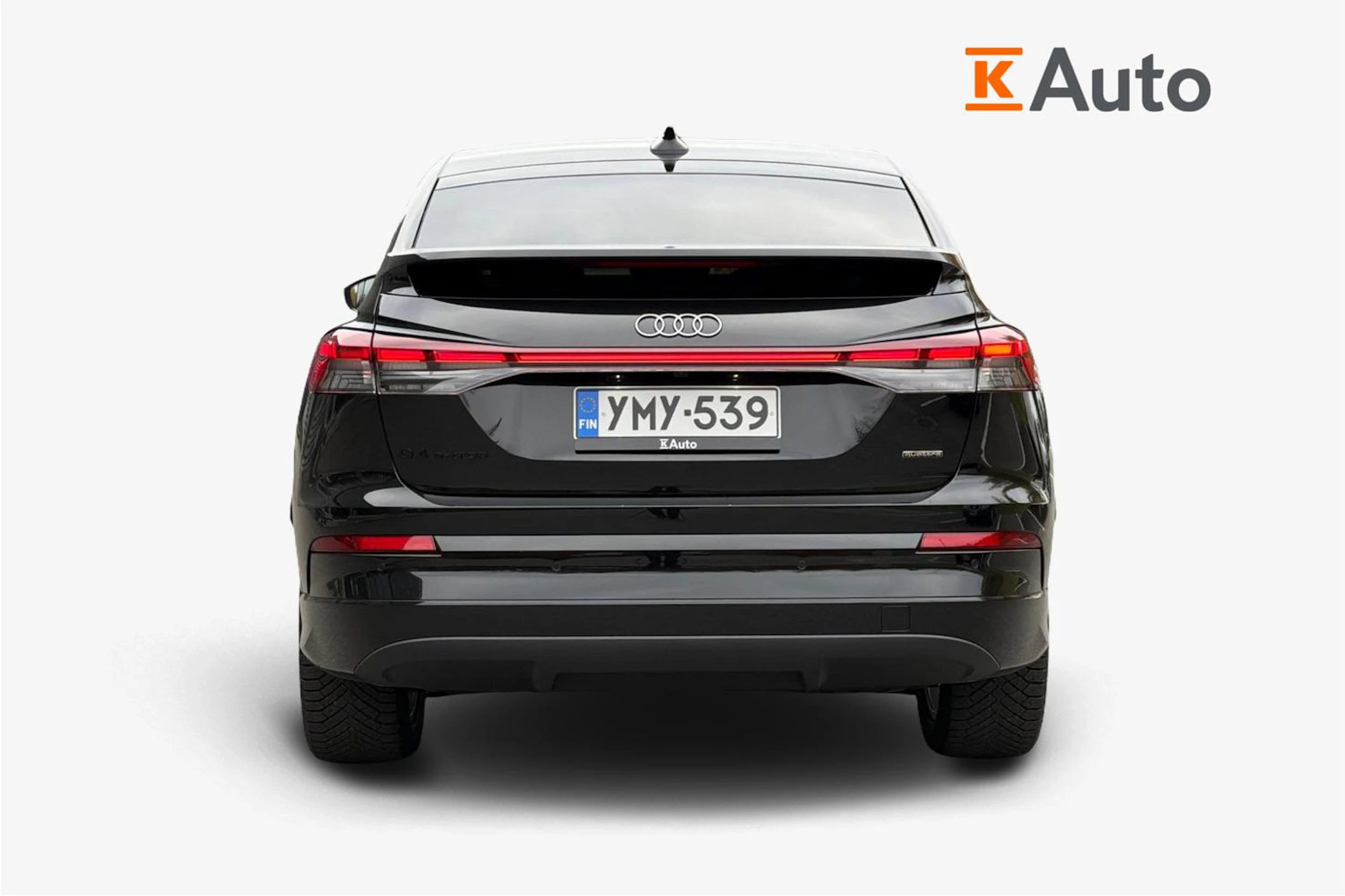 musta Audi Q4 e-tron 2026 kuva 3.