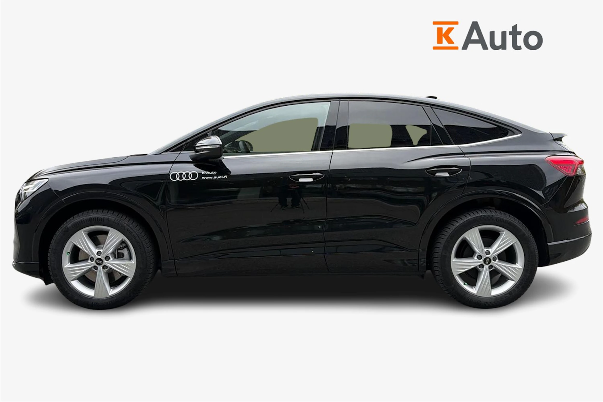 musta Audi Q4 e-tron 2026 kuva 5.