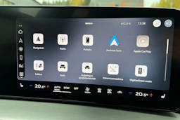 musta Audi Q4 e-tron 2026 kuva 20.