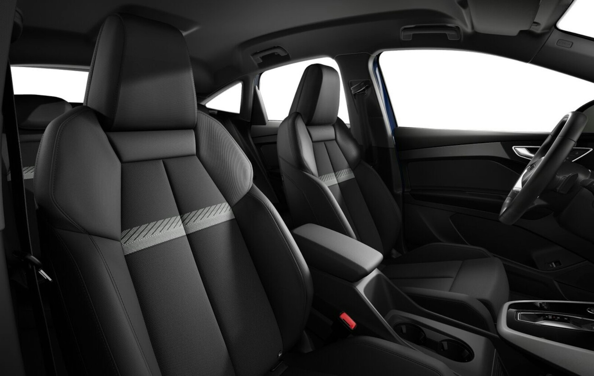 met. sininen Audi Q4 e-tron 2026 kuva 6.