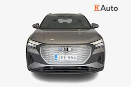harmaa Audi Q4 e-tron 2026 kuva 4.