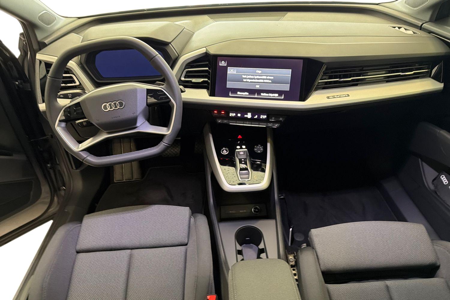 Audi Q4 e-tron 2026, photo 7/15