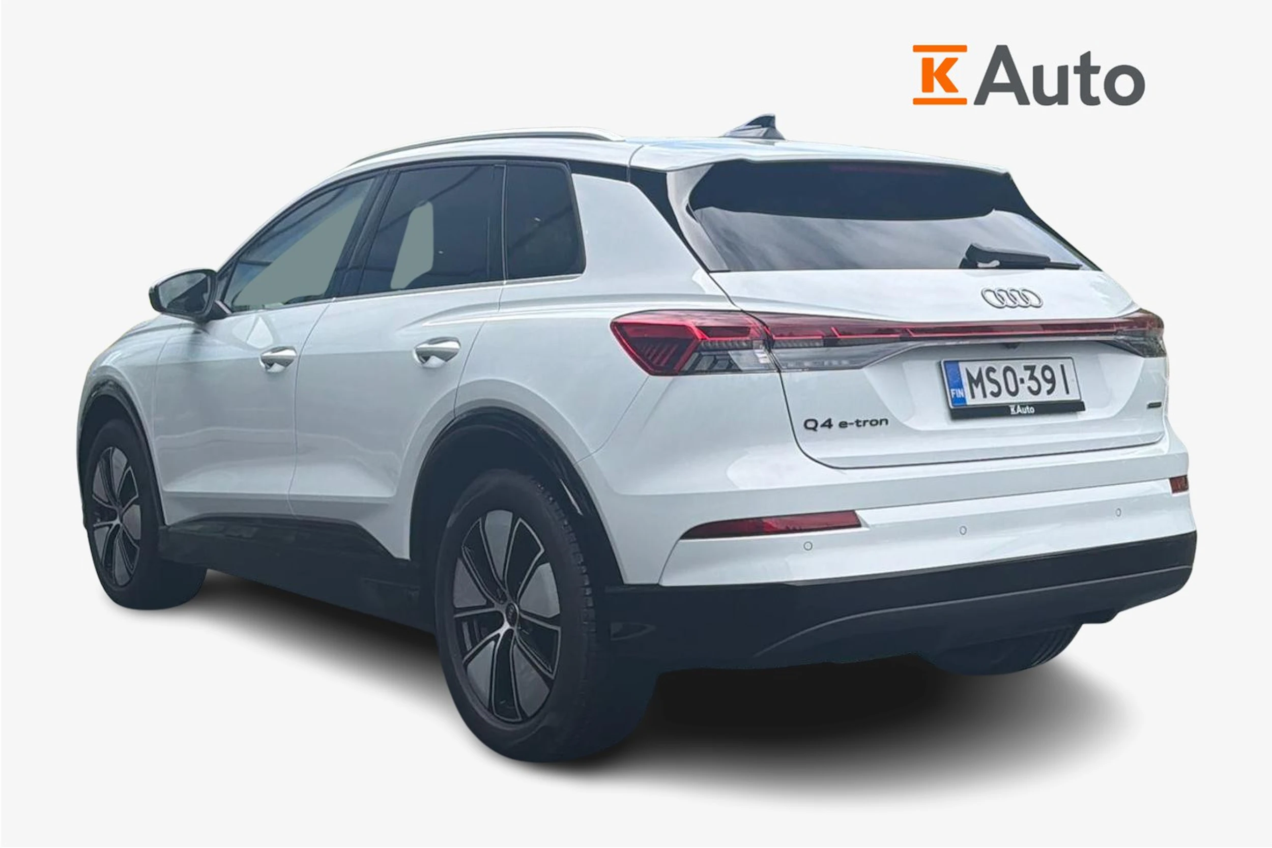 met. valkoinen Audi Q4 e-tron 2027 kuva 2.