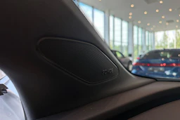 met. valkoinen Audi Q4 e-tron 2027 kuva 21.