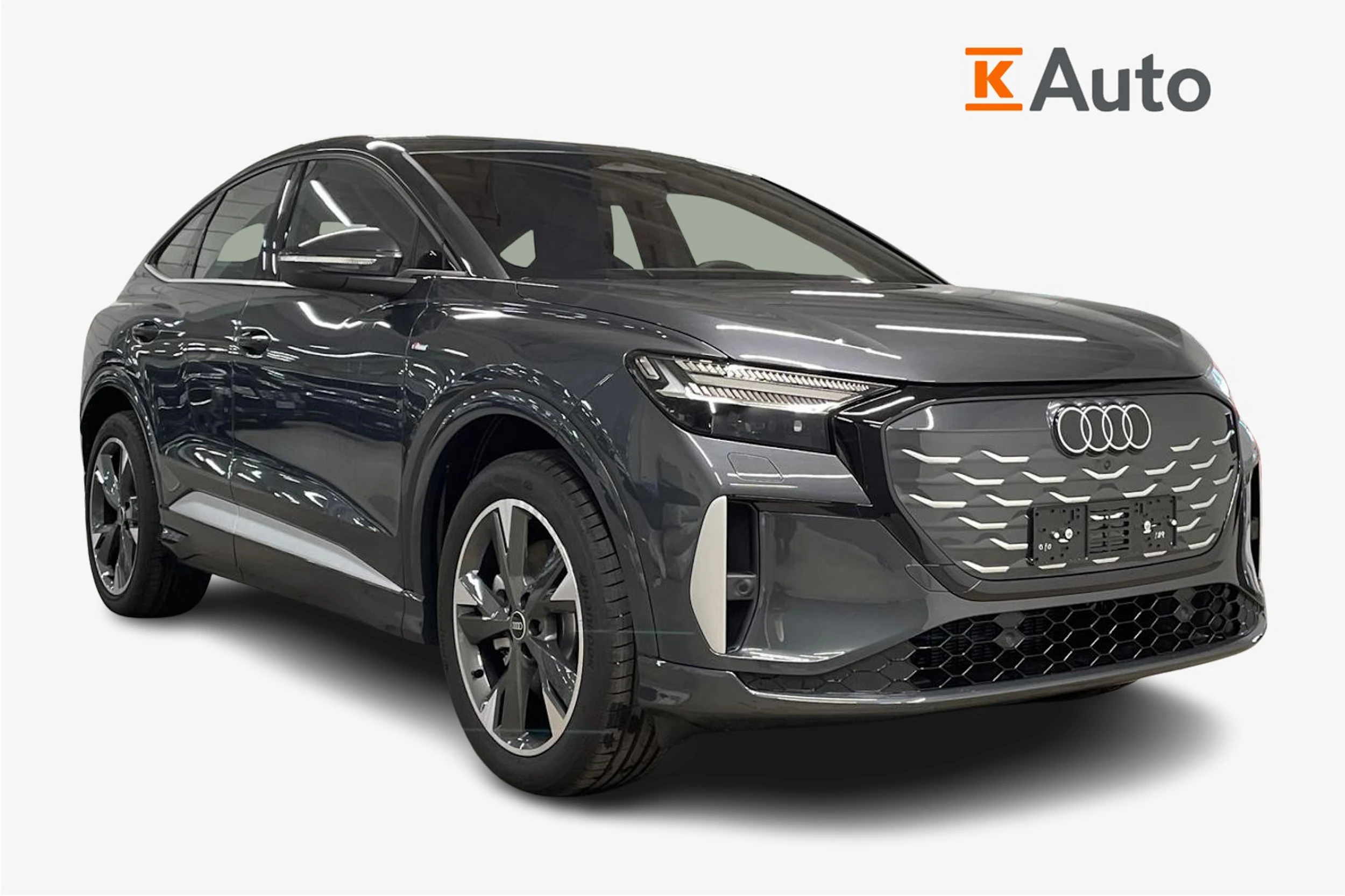 harmaa Audi Q4 e-tron 2027 kuva 1.