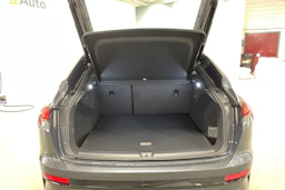harmaa Audi Q4 e-tron 2027 kuva 11.