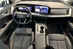plasma sininen Audi Q4 e-tron 2026 kuva 7.