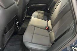 plasma sininen Audi Q4 e-tron 2026 kuva 8.