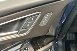 plasma sininen Audi Q4 e-tron 2026 kuva 11.