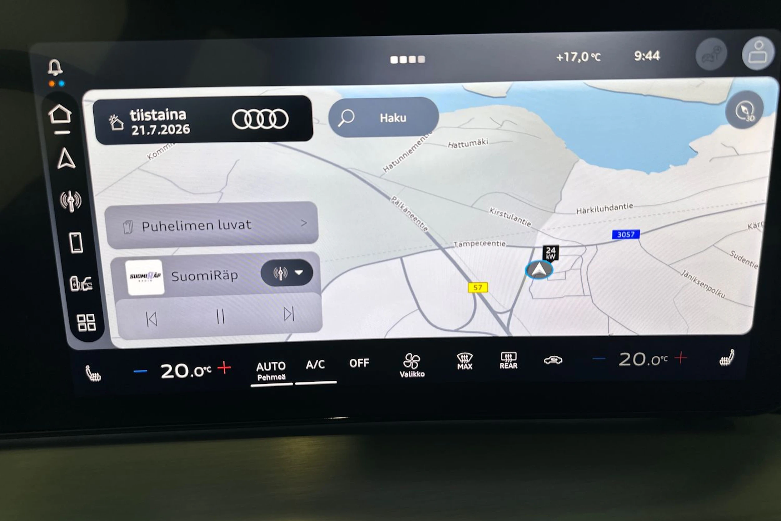 plasma sininen Audi Q4 e-tron 2026 kuva 14.