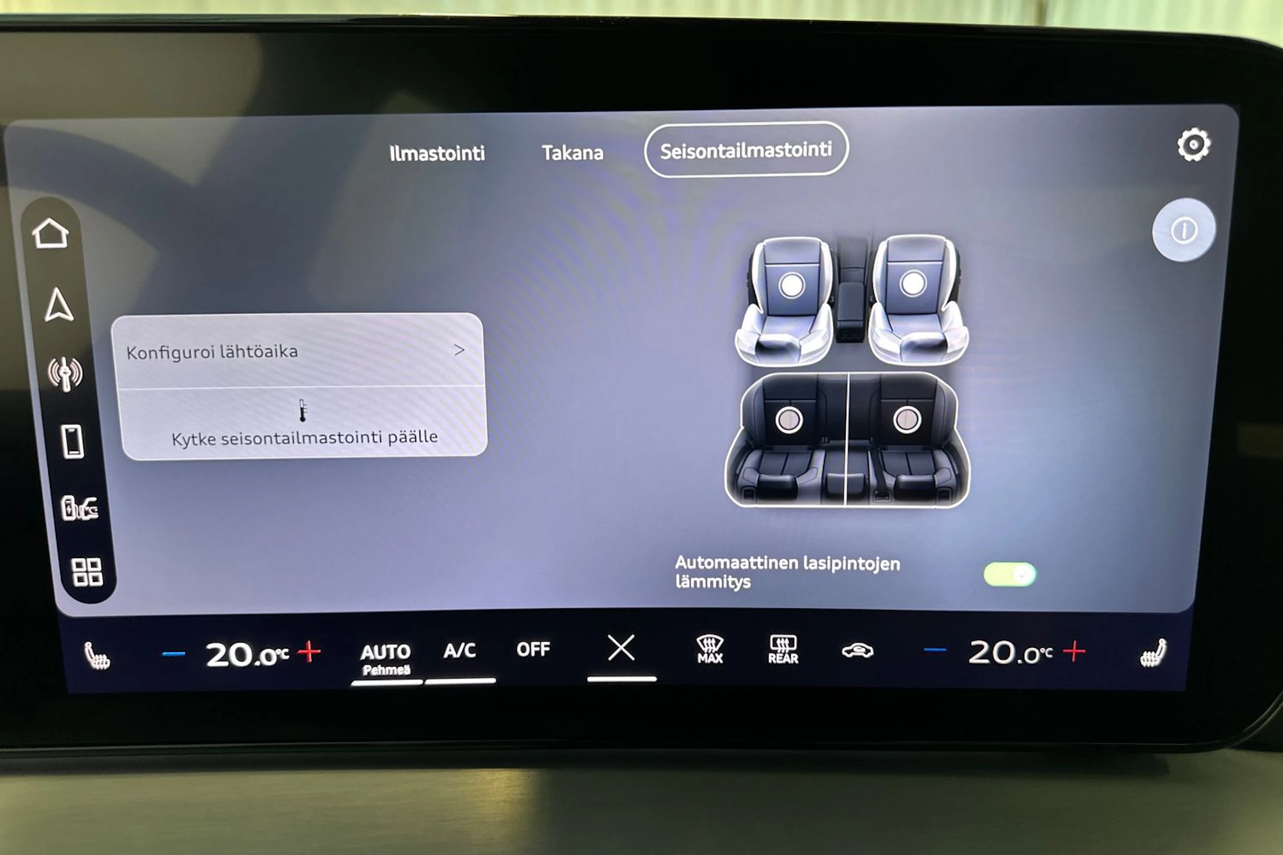 plasma sininen Audi Q4 e-tron 2026 kuva 16.