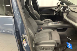sininen Audi Q4 e-tron 2027 kuva 23.