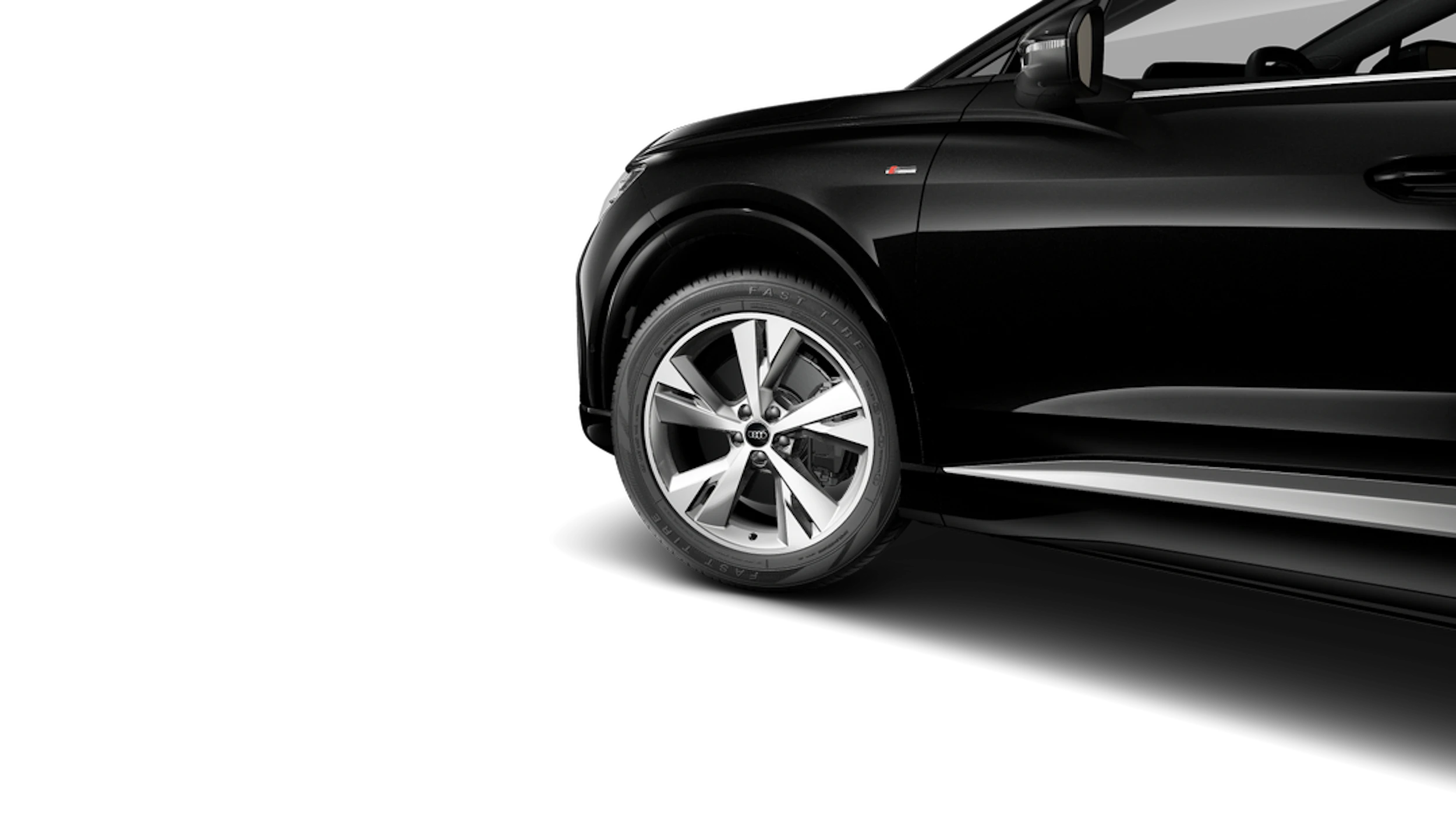 Mythos-musta, metalliväri Audi Q4 Sportback e-tron 2027 kuva 11.