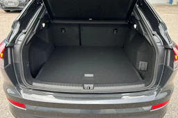 harmaa Audi Q4 e-tron 2026 kuva 13.