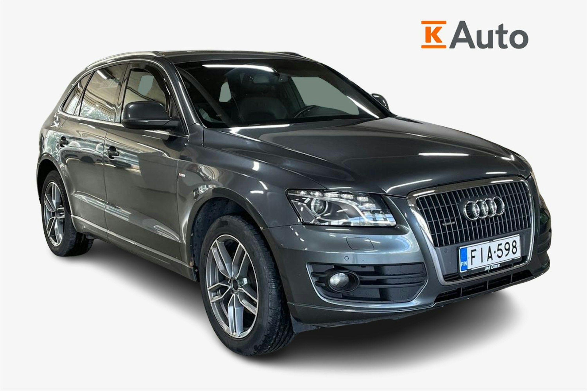 Harmaa Audi Q5 2009 kuva 1.