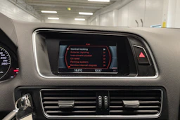 sininen Audi Q5 2009 kuva 14.
