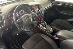 sininen Audi Q5 2010 kuva 7.