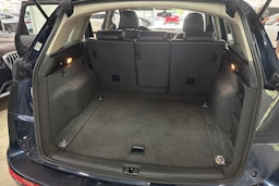 sininen Audi Q5 2010 kuva 14.