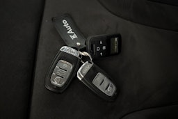 sininen Audi Q5 2010 kuva 23.