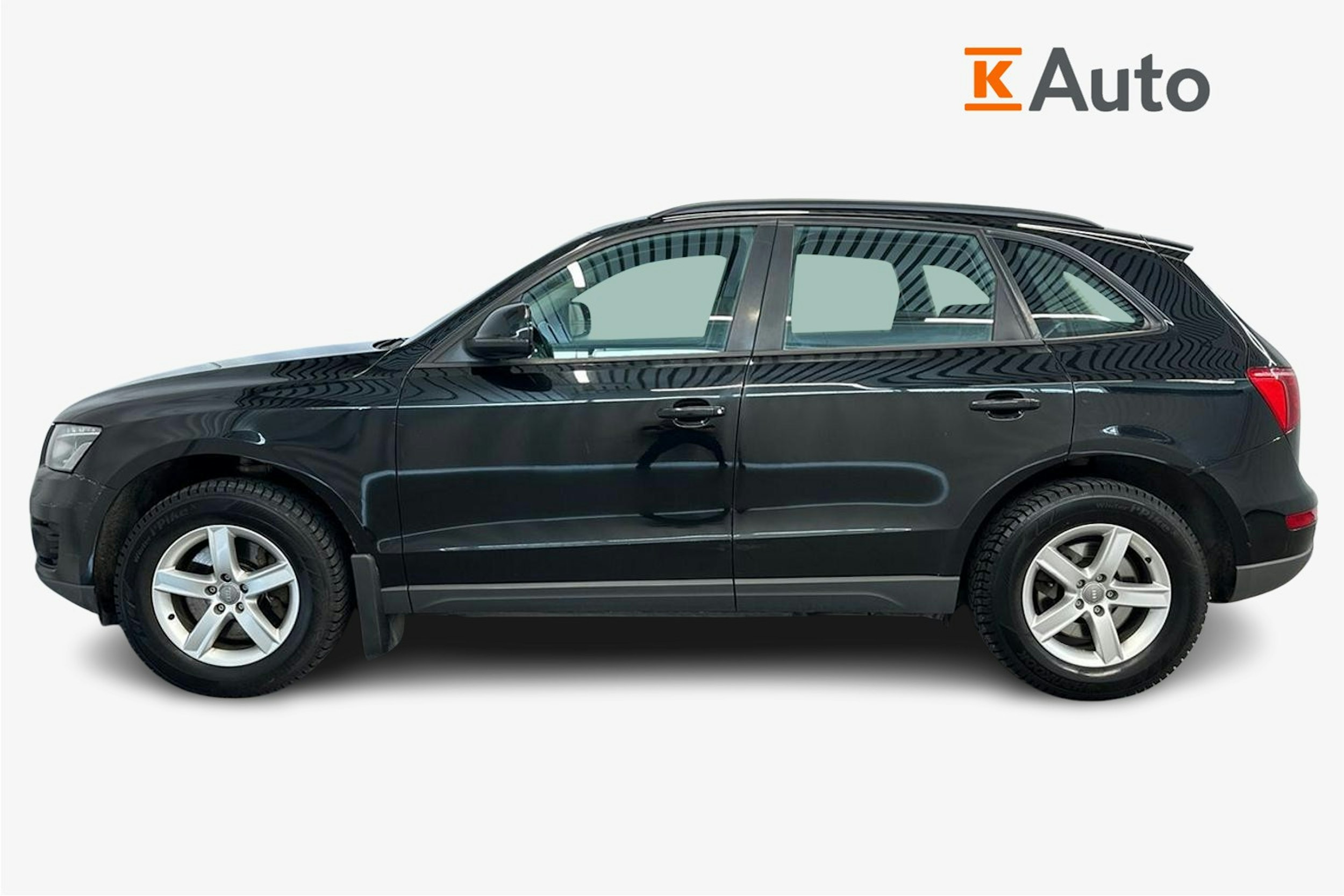 Musta Audi Q5 2011 kuva 6.