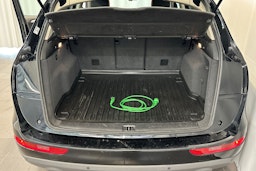 Musta Audi Q5 2011 kuva 24.