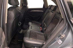 harmaa Audi Q5 2011 kuva 10.