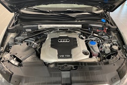 harmaa Audi Q5 2011 kuva 29.