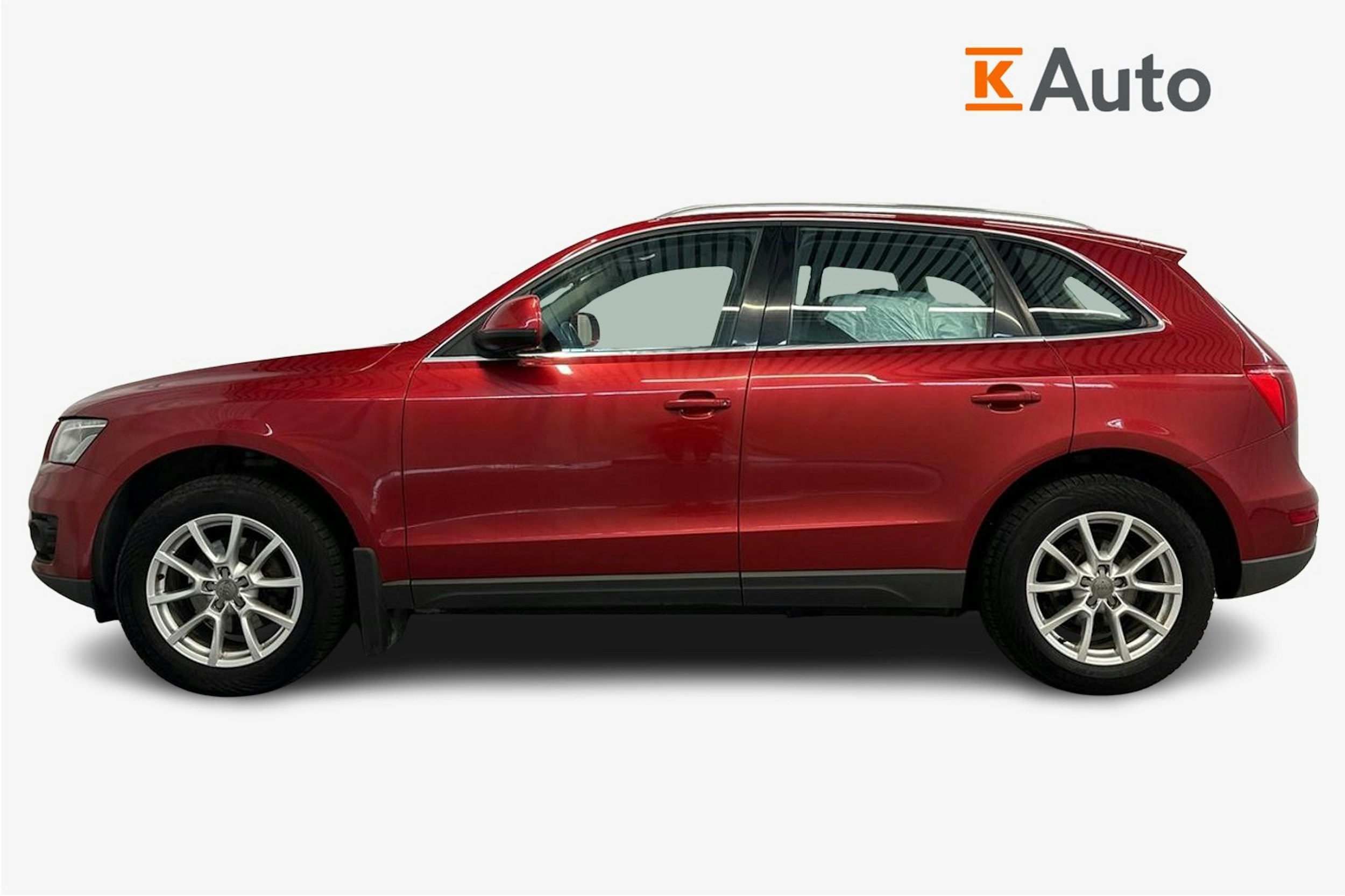 punainen Audi Q5 2011 kuva 6.