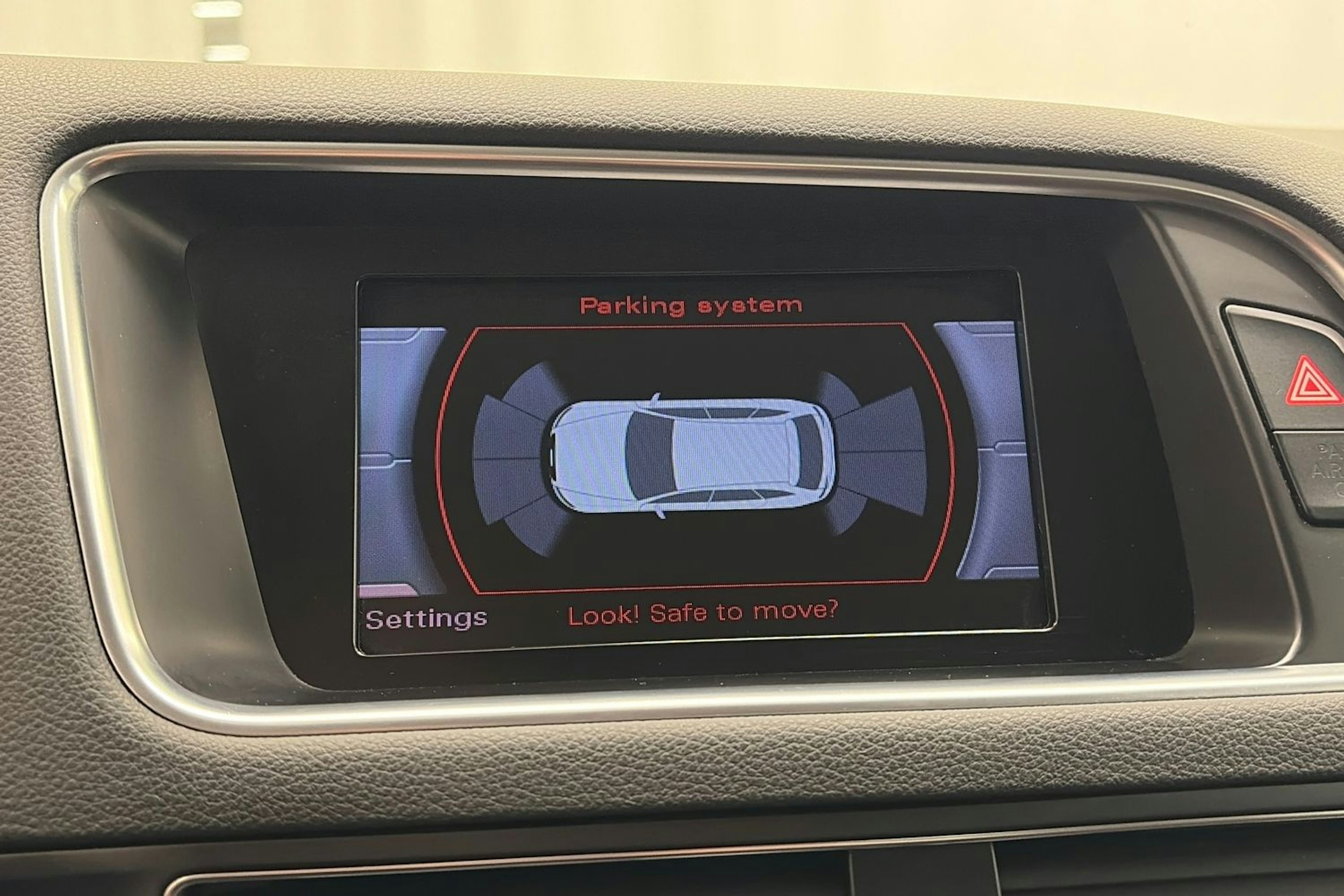 Hopea Audi Q5 2011 kuva 20.