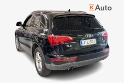 Musta Audi Q5 2011 kuva 3.